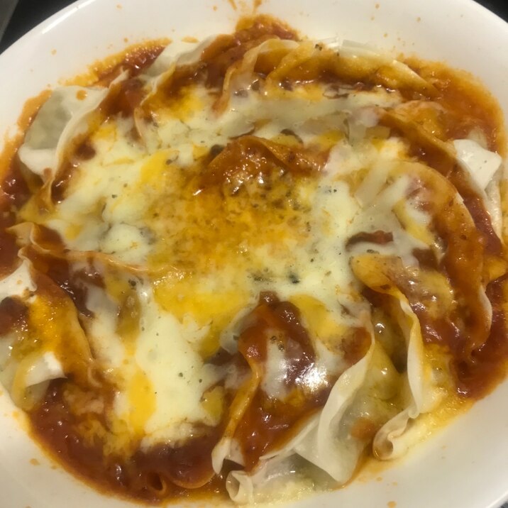 電子レンジで簡単!餃子グラタン